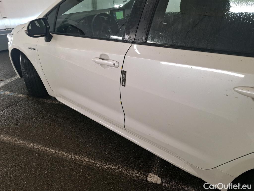  Toyota  Corolla TOYOTA  Touring Sports / 2018 / 5P / Break Hybride 122h Dynamic Business Stage Acad #11