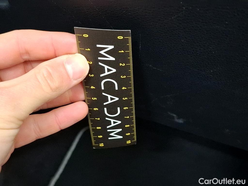  Toyota  Corolla TOYOTA  / 2018 / 5P / Berline Hybride 122h Design #48