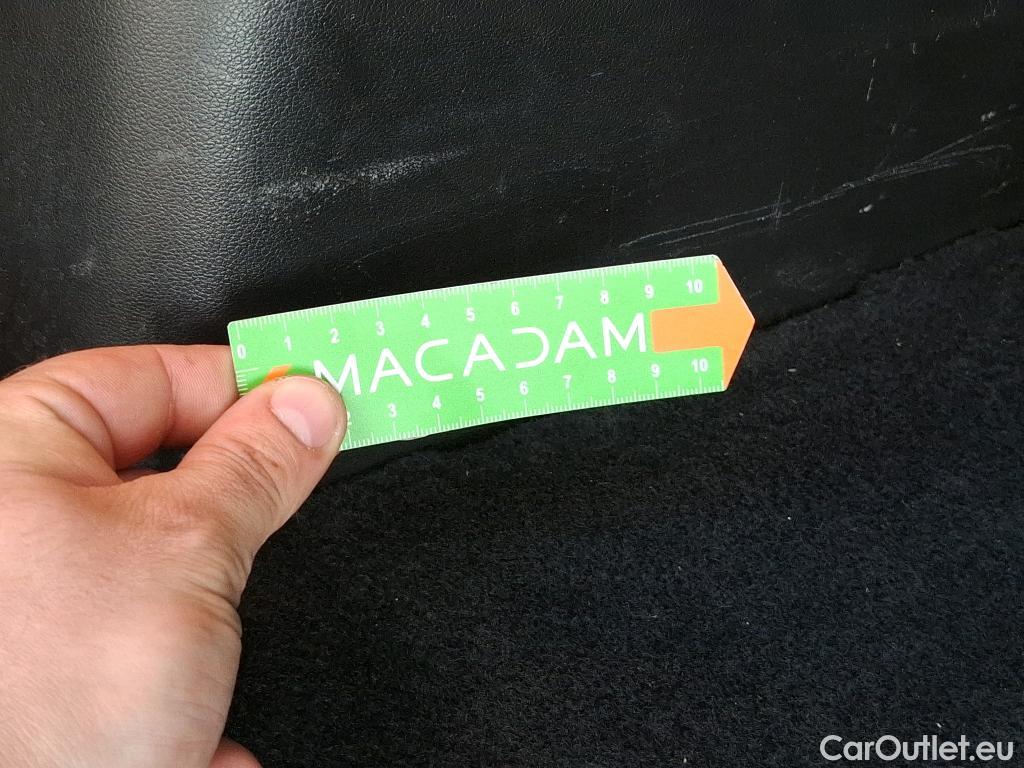  Hyundai  Tucson HYUNDAI  / 2020 / 5P / SUV 1.6 HYBRID 230 CREATIVE #6