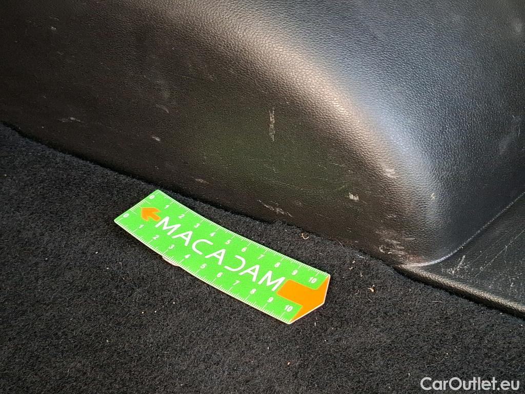  Hyundai  Tucson HYUNDAI  / 2020 / 5P / SUV 1.6 HYBRID 230 CREATIVE #10