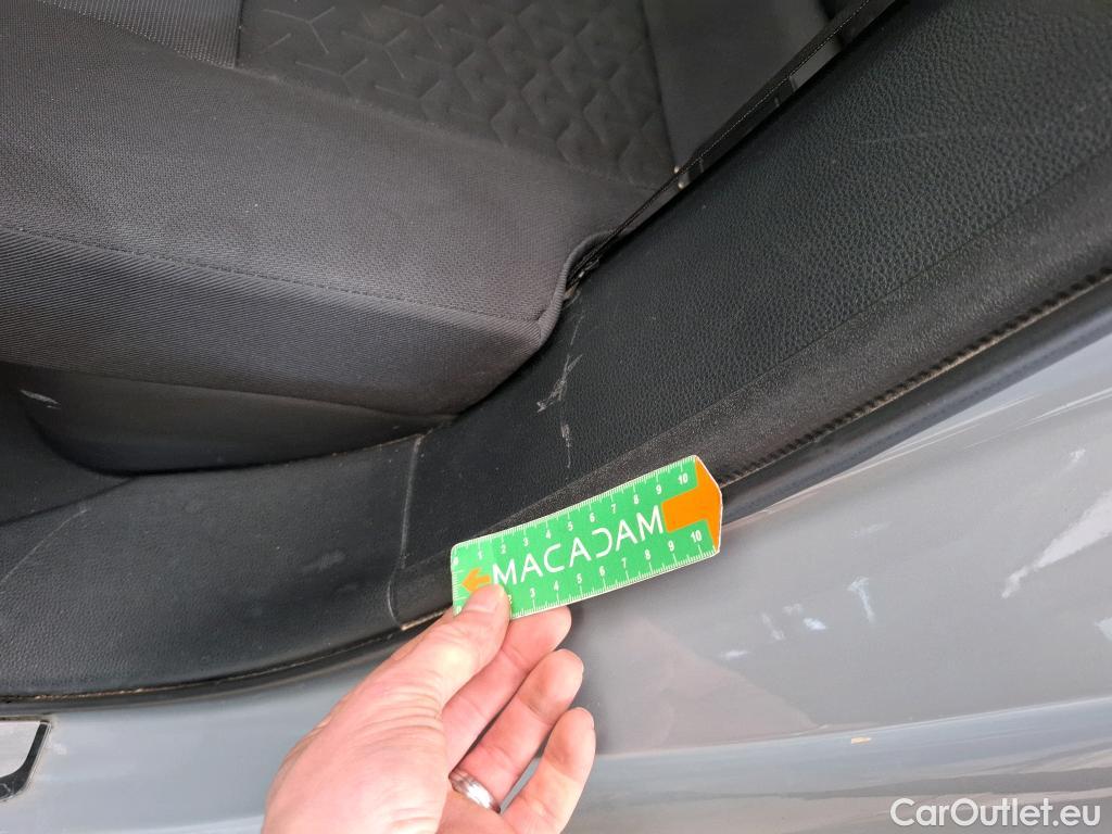  Toyota  Corolla TOYOTA  Touring Sports / 2018 / 5P / Break Hybride 122h Dynamic Business Stage Acad #8