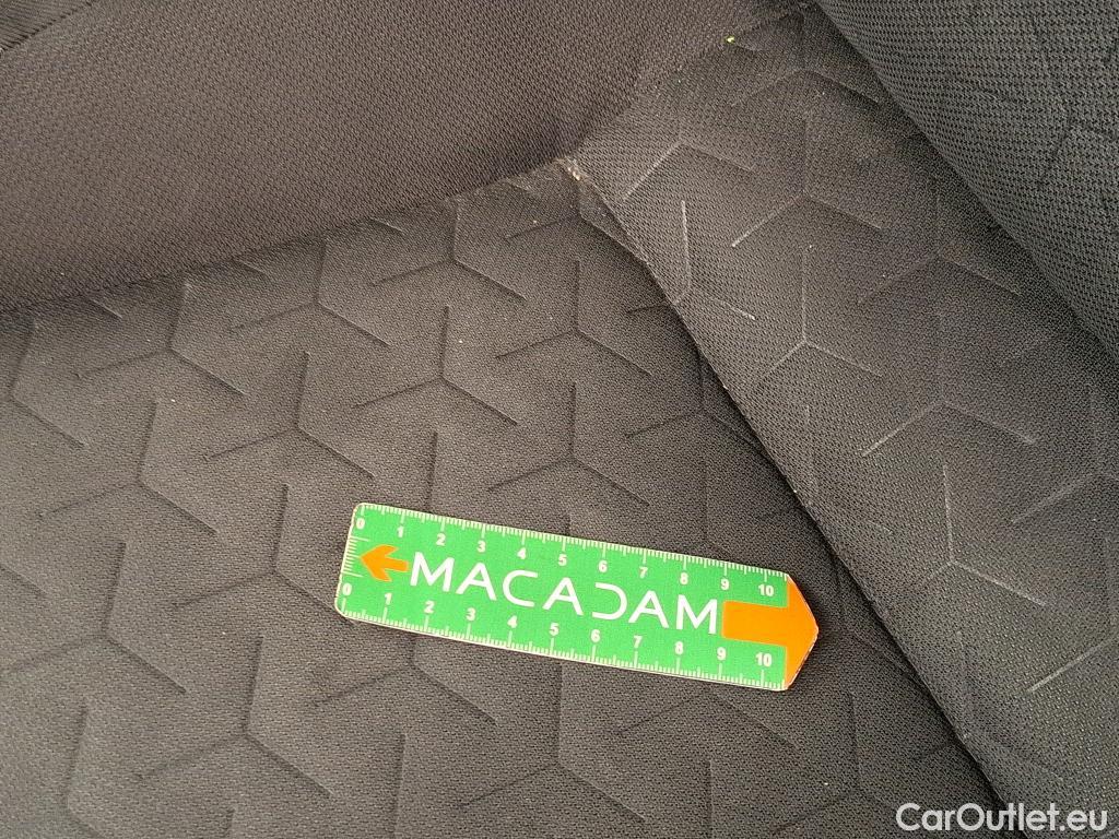  Toyota  Corolla TOYOTA  Touring Sports / 2018 / 5P / Break Hybride 122h Dynamic Business Stage Acad #20