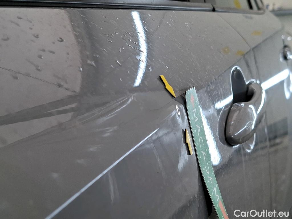  Toyota  Corolla TOYOTA  Touring Sports / 2018 / 5P / Break Hybride 122h Dynamic Business Stage Acad #28