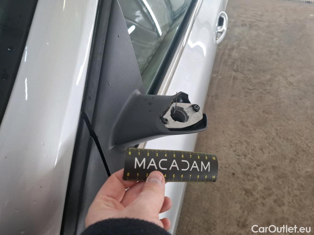  Renault  Megane  IV Grandtour Business 1.5 dCi 110CV BVM6 E6 #60