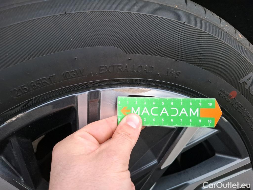  Hyundai  Tucson HYUNDAI  / 2020 / 5P / SUV 1.6 HYBRID 230 CREATIVE #18