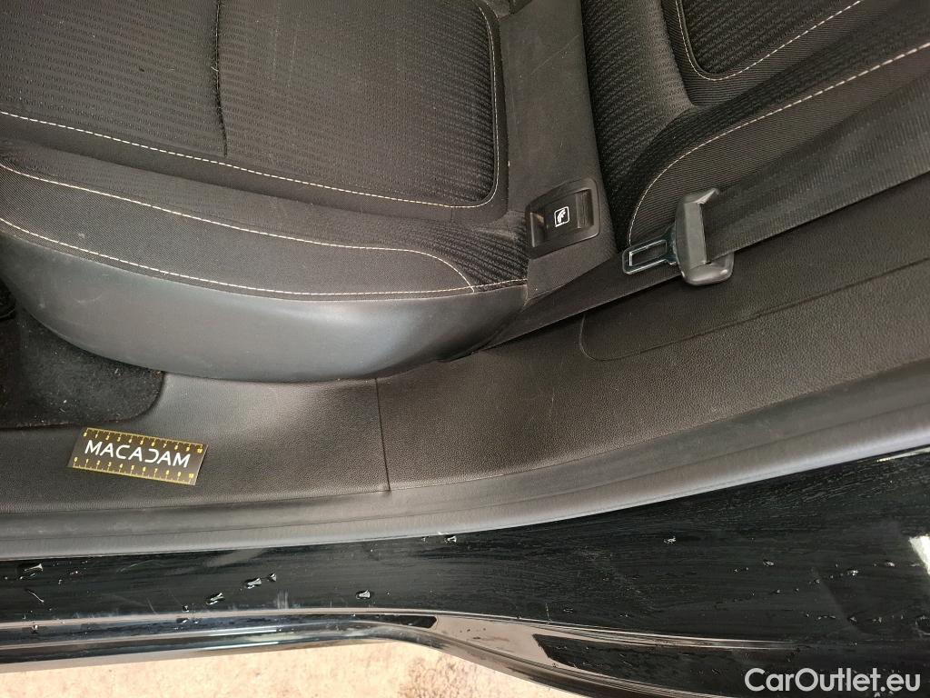  Renault  Megane  IV Berline 5pt. Business 1.5 dCi 115CV BVM6 E6dT #15