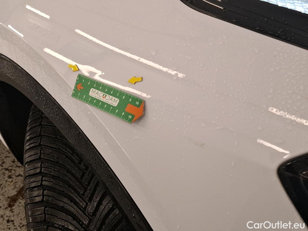  KIA  Sportage KIA  / 2021 / 5P / SUV 1.6 T-GDI 265 PHEV AUTO 4WD DESIGN #4