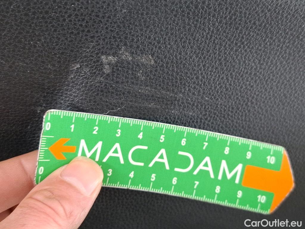  Toyota  Corolla TOYOTA  Touring Sports / 2018 / 5P / Break Hybride 122h Dynamic Business Stage Acad #13