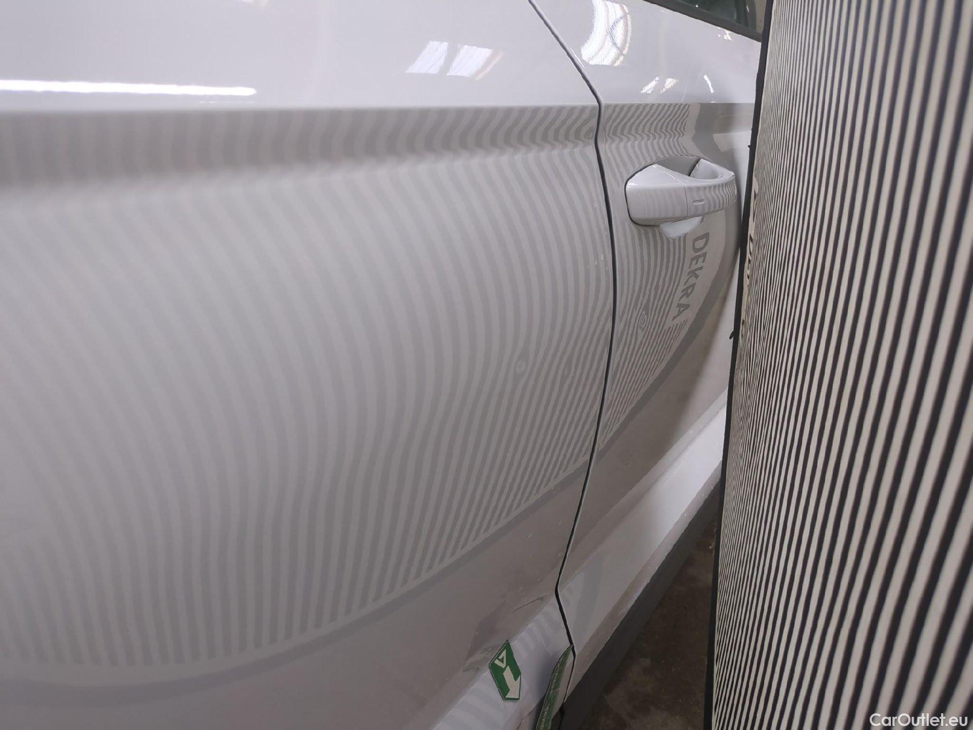  Skoda  Karoq SKODA  / 2017 / 5P / SUV 2.0 TDI 116ch DSG7 Business #27