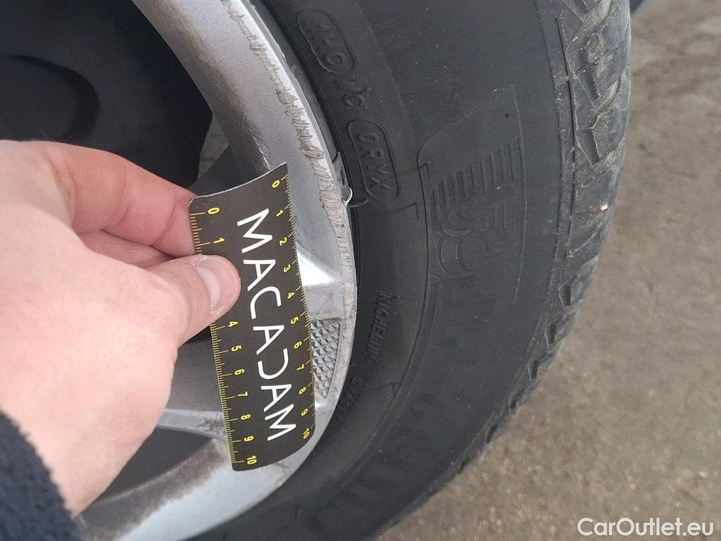  Renault  Megane  IV Grandtour Business 1.5 dCi 110CV BVM6 E6 #46