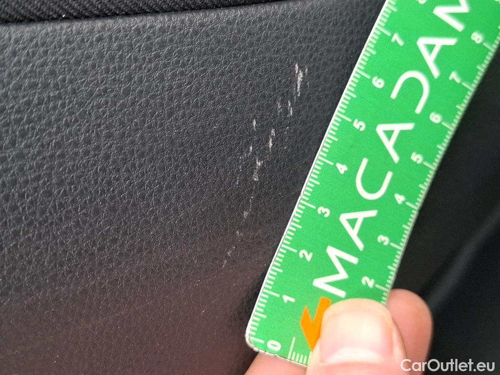  Toyota  Corolla TOYOTA  Touring Sports / 2018 / 5P / Break Hybride 122h Dynamic Business Stage Acad #11