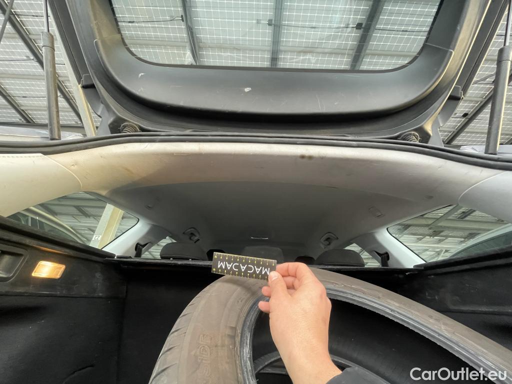  Peugeot  308  SW Active Business 1.5 HDi 130CV BVA8 E6d #1