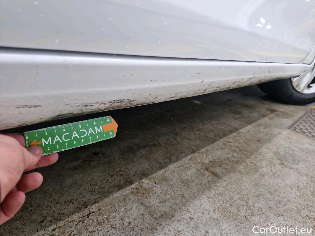  Peugeot  308  Active Business 1.5 HDI 100CV BVM6 E6dT #16