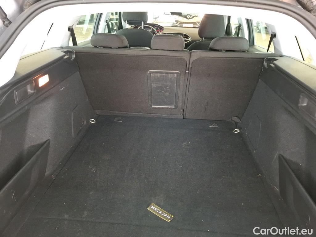  Peugeot  308  SW Active Business 1.5 HDi 130CV BVM6 E6dT #1