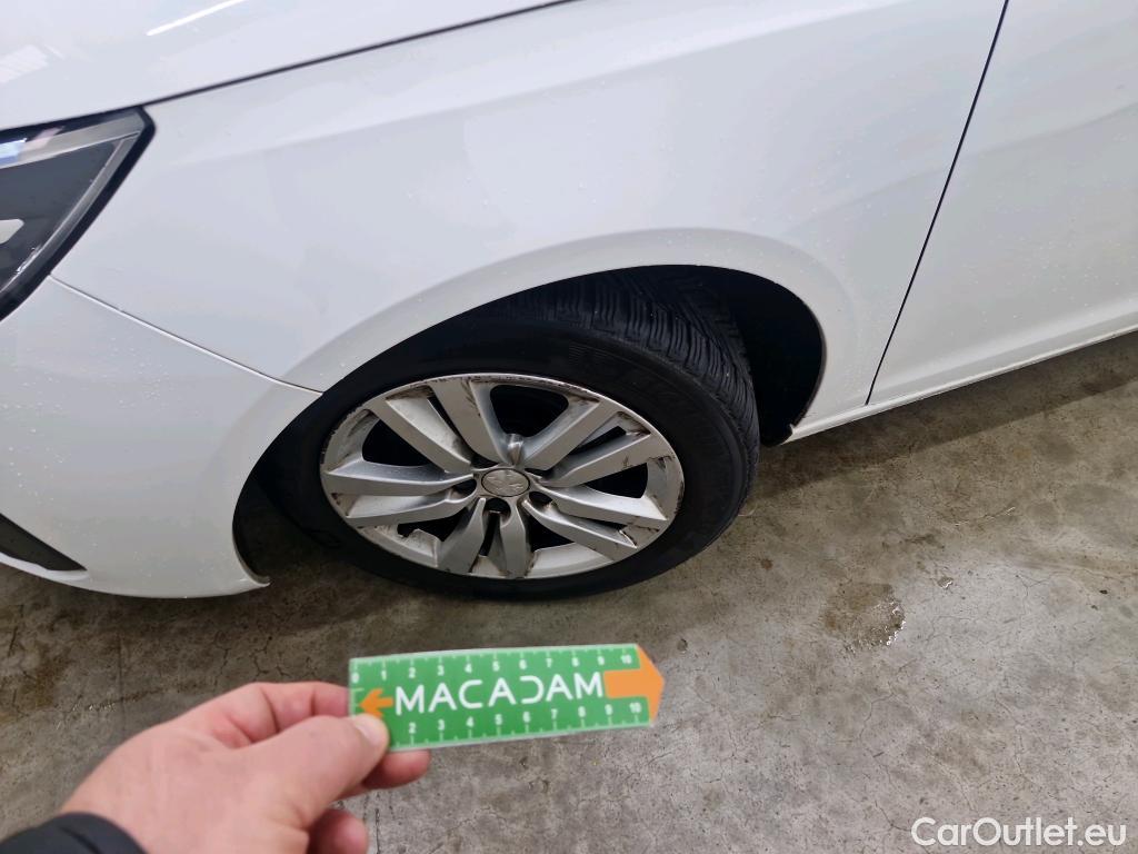  Peugeot  308  Active Business 1.5 HDI 100CV BVM6 E6dT #37