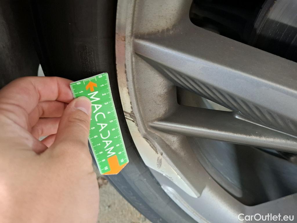  DS  DS7 7 Crossback Executive 2.0 BlueHDi 180CV BVA8 E6dT #32