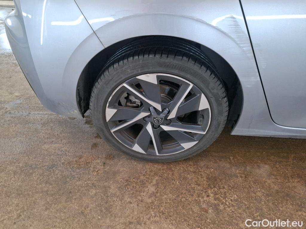  Peugeot  308  Allure Pack 1.5 HDi 130CV BVA8 E6d #82