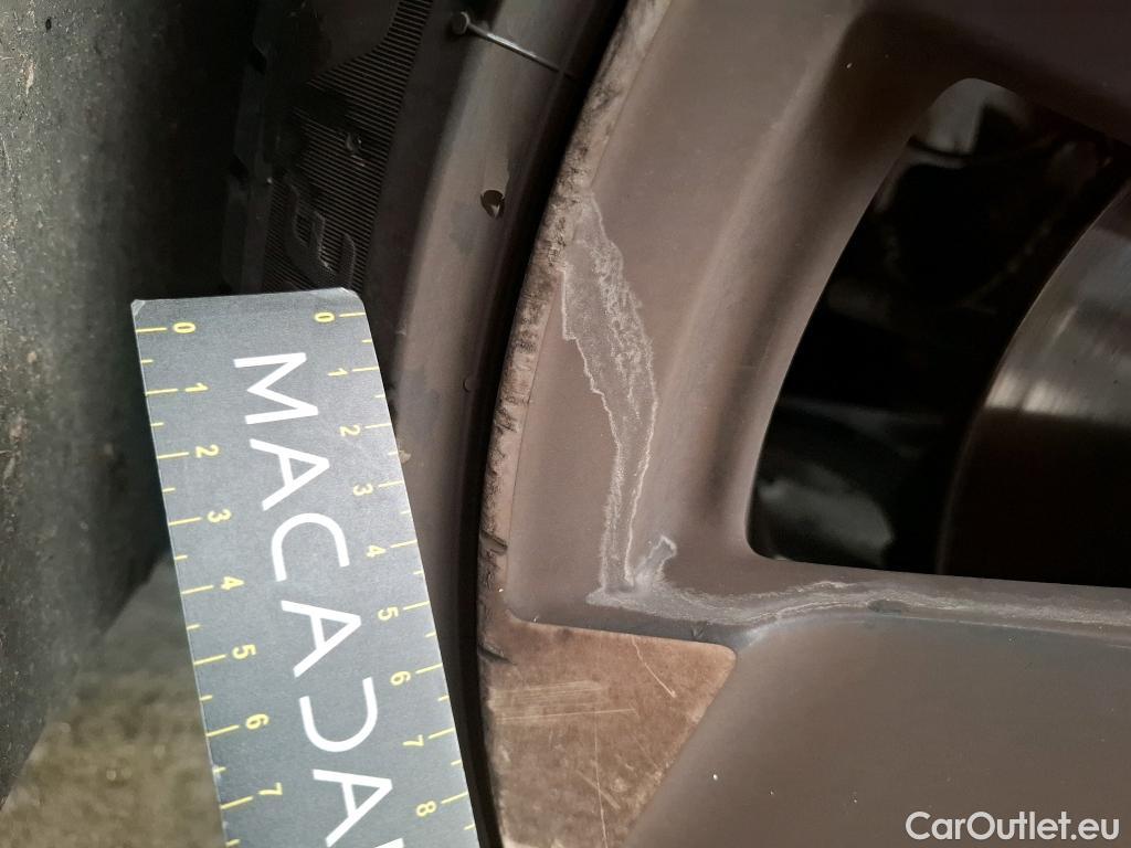  Peugeot  308  Allure Pack 1.5 HDi 130CV BVA8 E6d #80