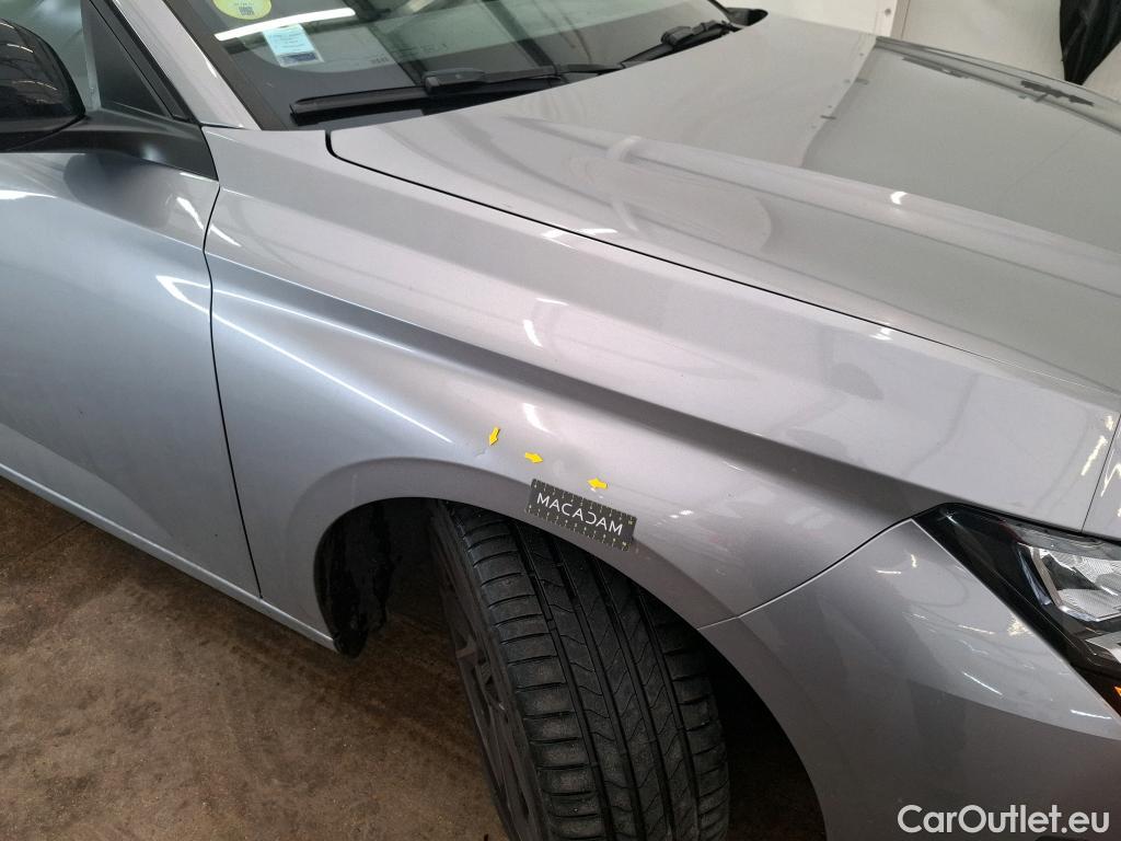  Peugeot  308  Allure Pack 1.5 HDi 130CV BVA8 E6d #31