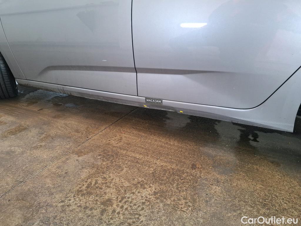  Peugeot  308  Allure Pack 1.5 HDi 130CV BVA8 E6d #34