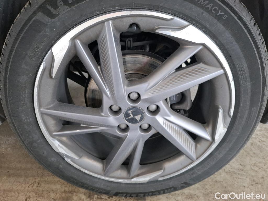  DS  DS7 7 Crossback Executive 2.0 BlueHDi 180CV BVA8 E6dT #24
