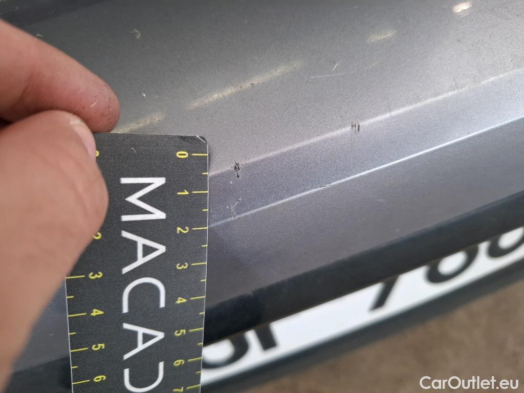  Peugeot  308  Allure Pack 1.5 HDi 130CV BVA8 E6d #45