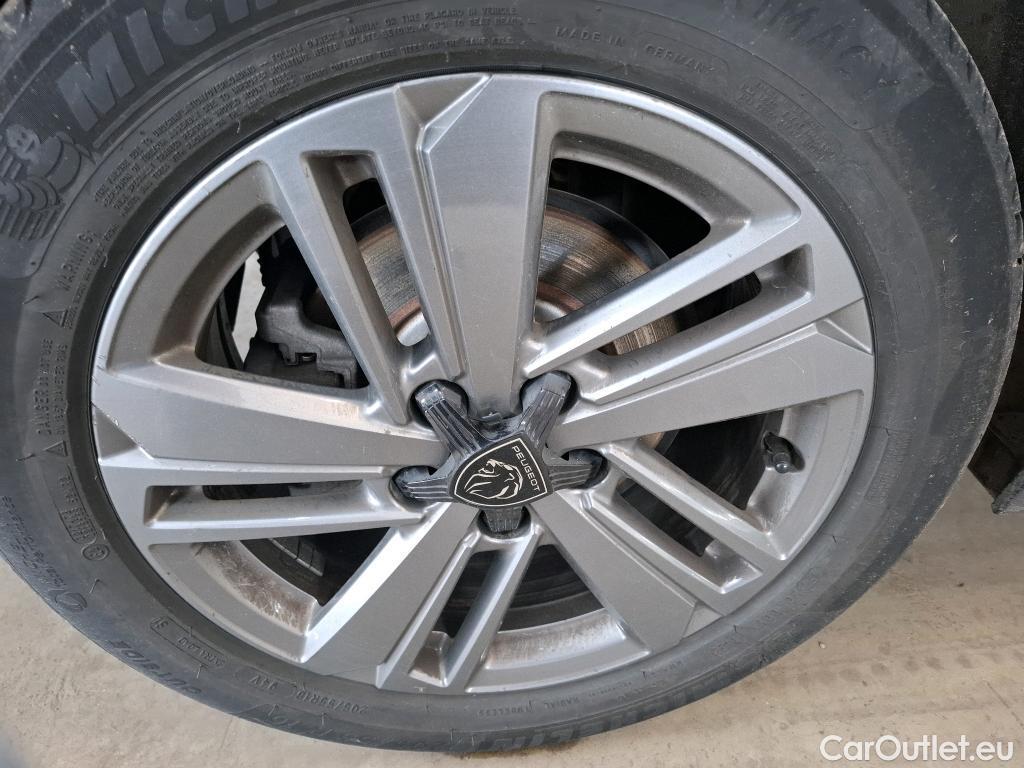  Peugeot  308 PEUGEOT  SW  2021  5P  Break BlueHDi 130 EAT8 ACTIVE PACK #49