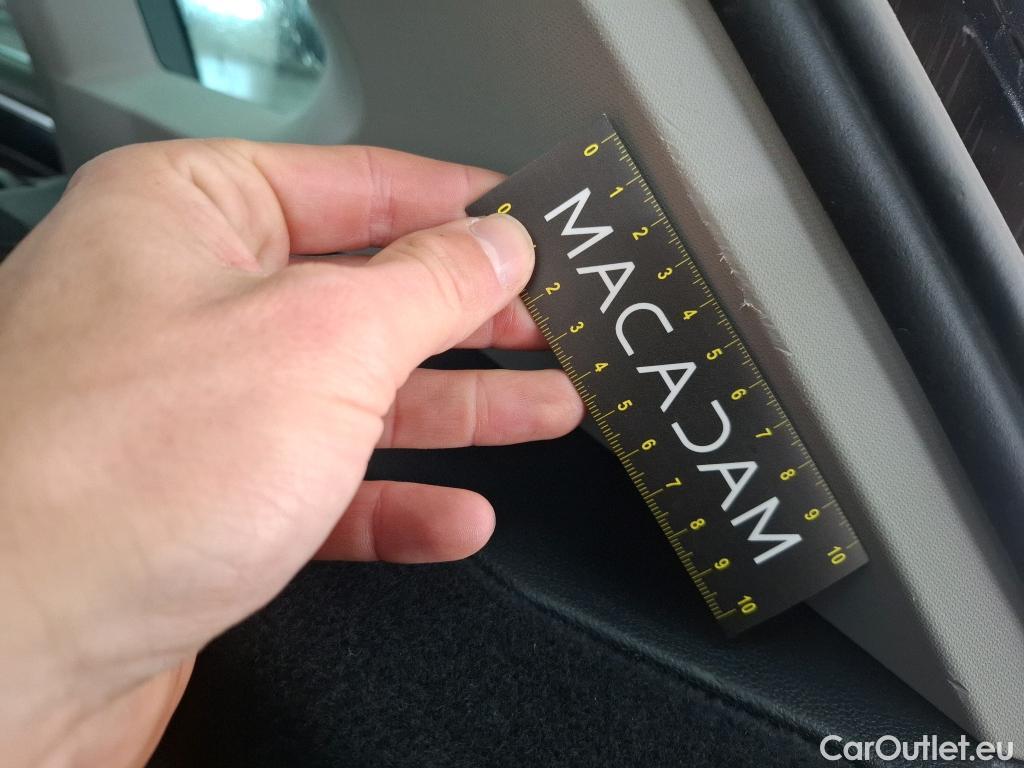  Volkswagen  Tiguan VOLKSWAGEN  / 2020 / 5P / SUV 2.0 TDI 150 DSG7 Life Business #13