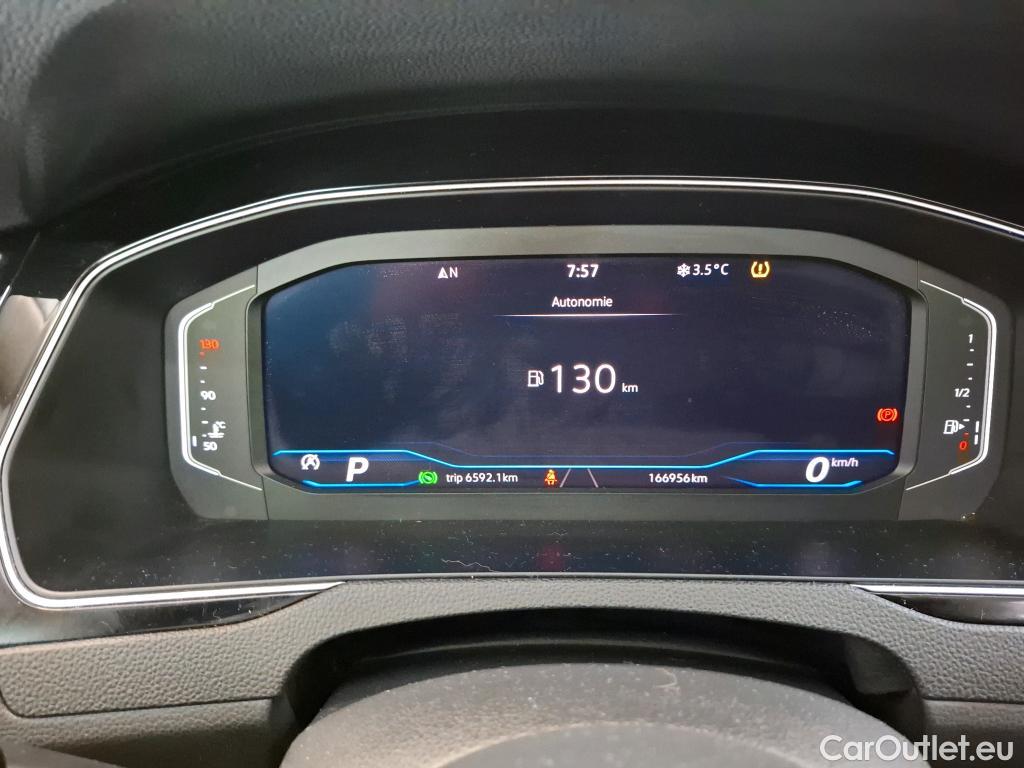  Volkswagen  Passat VOLKSWAGEN  SW / 2019 / 5P / Break 1.5 TSI 150 ACT OPF DSG7 SW LOUNGE #28