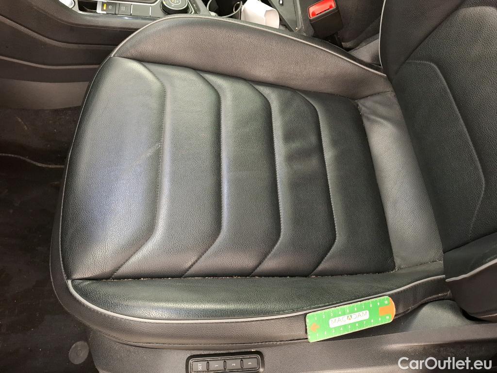  Volkswagen  Tiguan VOLKSWAGEN  / 2020 / 5P / SUV 2.0 TDI 200 DSG7 R-Line Exclusive 4Mo #21