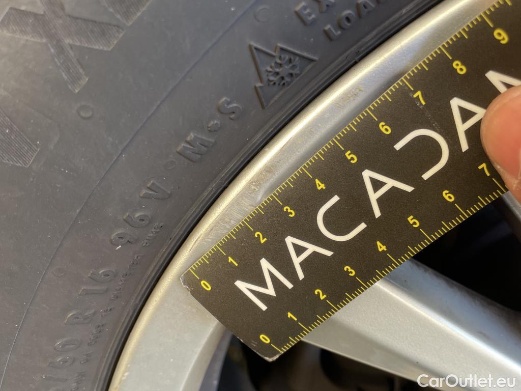  Volkswagen  Touran  Lounge Business BMT/Start-Stopp 2.0 TDI 120CV BVM6 7 Sieges E6d #18