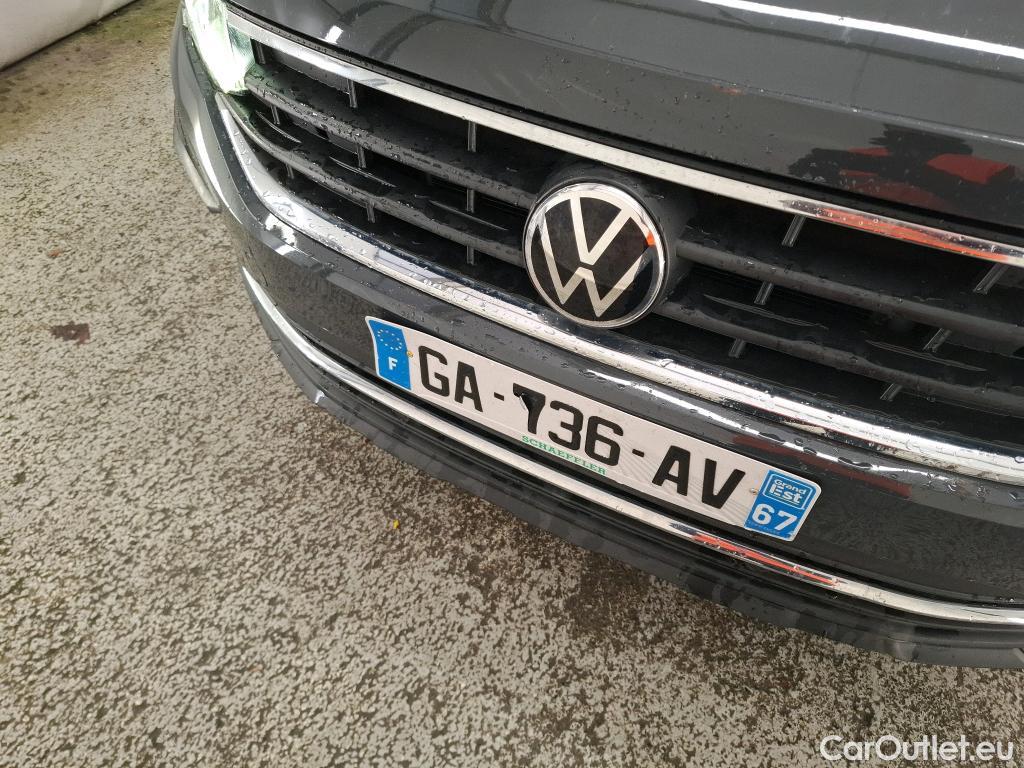  Volkswagen  Tiguan VOLKSWAGEN  / 2020 / 5P / SUV 2.0 TDI 150 BVM6 Active(SP) #38