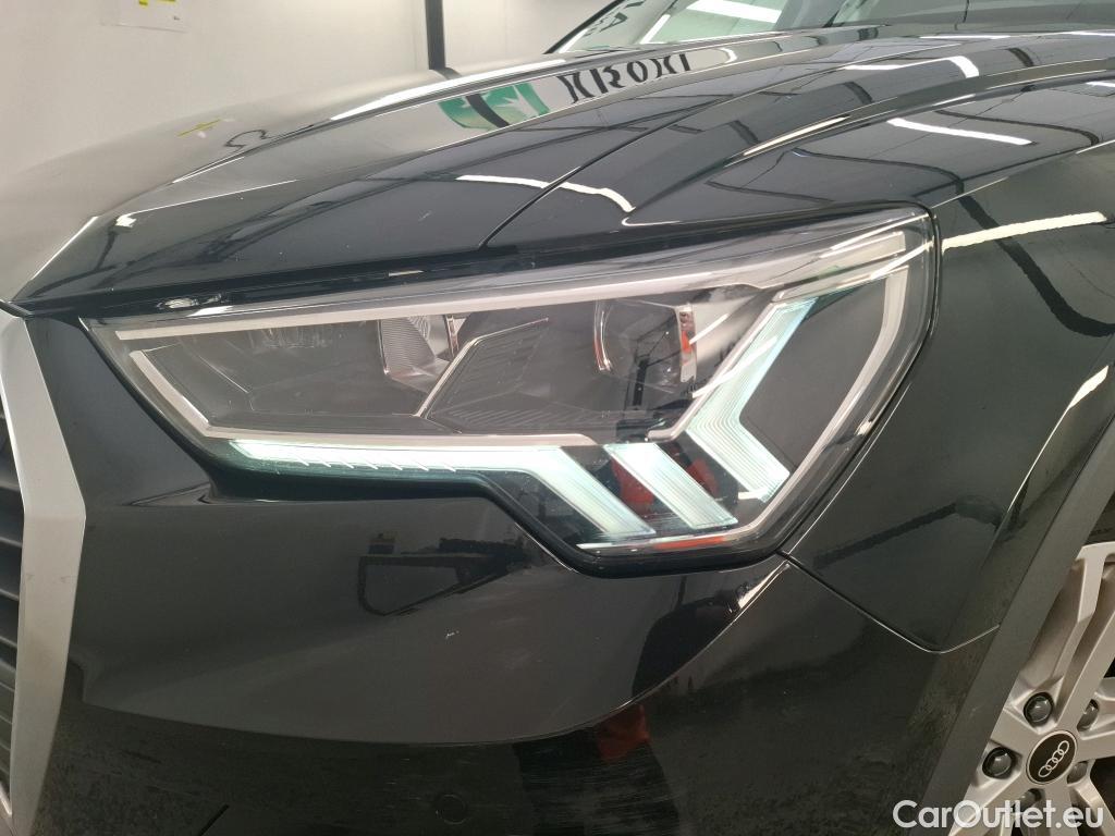  Audi  Q3  35 TDI Business Line 2.0 TDI 150CV BVA7 E6d #40