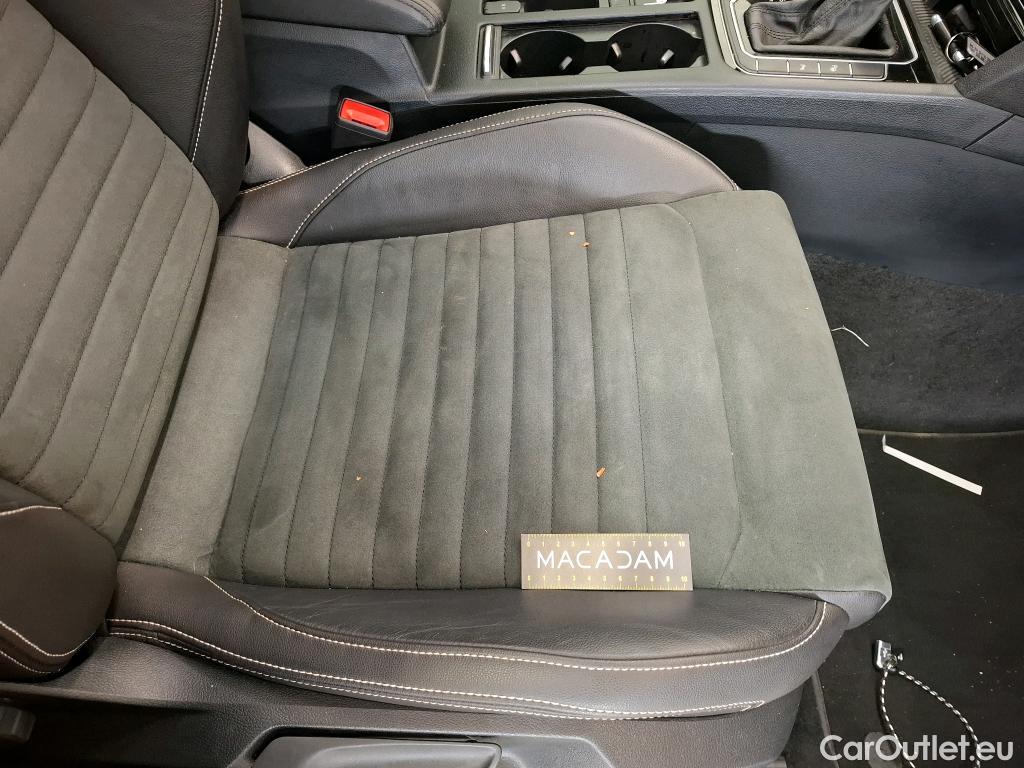  Volkswagen  Passat VOLKSWAGEN  SW / 2019 / 5P / Break 1.5 TSI 150 ACT OPF DSG7 SW LOUNGE #24