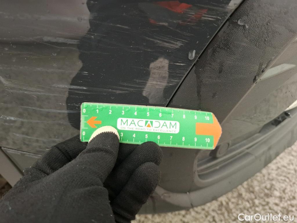  Volkswagen  Tiguan VOLKSWAGEN  / 2020 / 5P / SUV 2.0 TDI 150 BVM6 Active(SP) #23