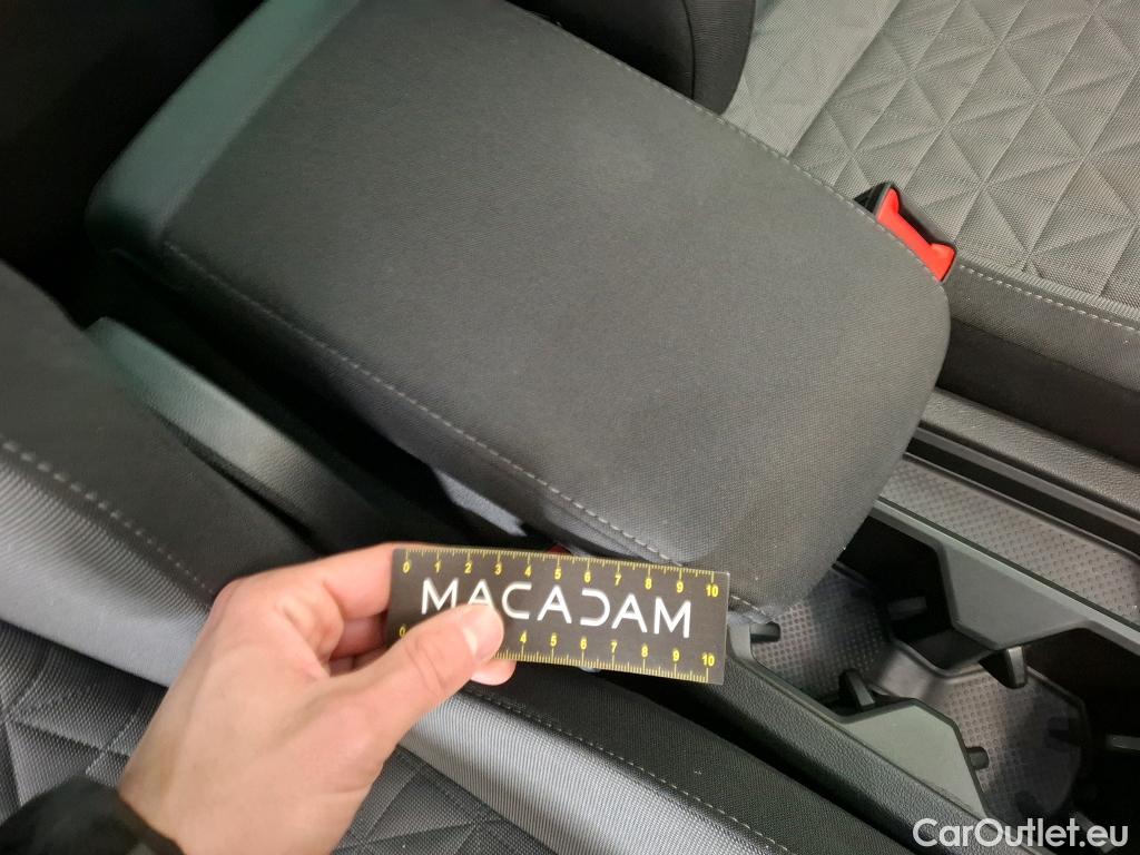  Volkswagen  Tiguan VOLKSWAGEN  / 2020 / 5P / SUV 2.0 TDI 150 DSG7 Life Business #18