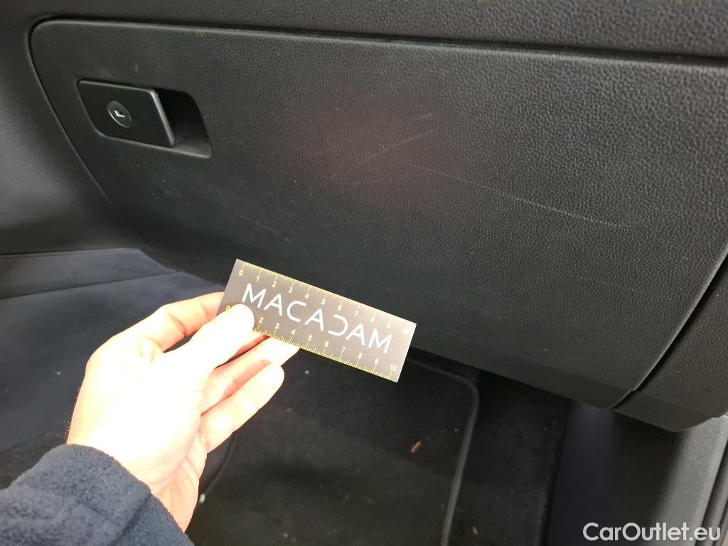  Volkswagen  Passat VOLKSWAGEN  SW / 2019 / 5P / Break 1.5 TSI 150 ACT OPF DSG7 SW LOUNGE #13