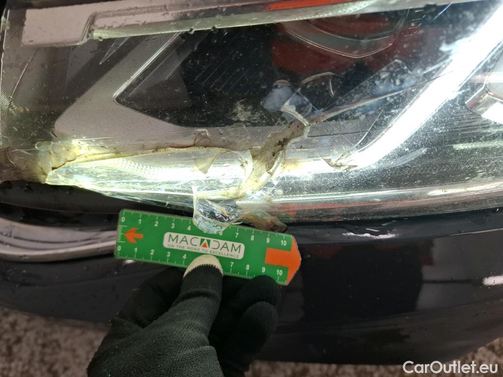  Volkswagen  Tiguan VOLKSWAGEN  / 2020 / 5P / SUV 2.0 TDI 150 BVM6 Active(SP) #2