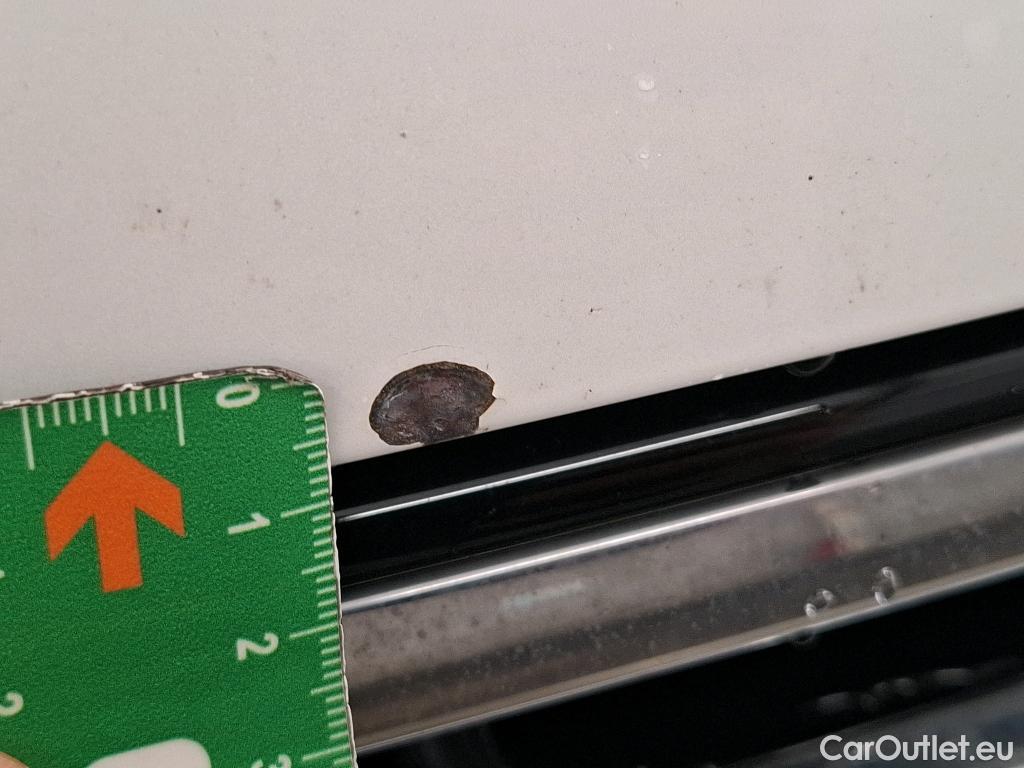  Volkswagen  Tiguan VOLKSWAGEN  / 2020 / 5P / SUV 2.0 TDI 200 DSG7 R-Line Exclusive 4Mo #3