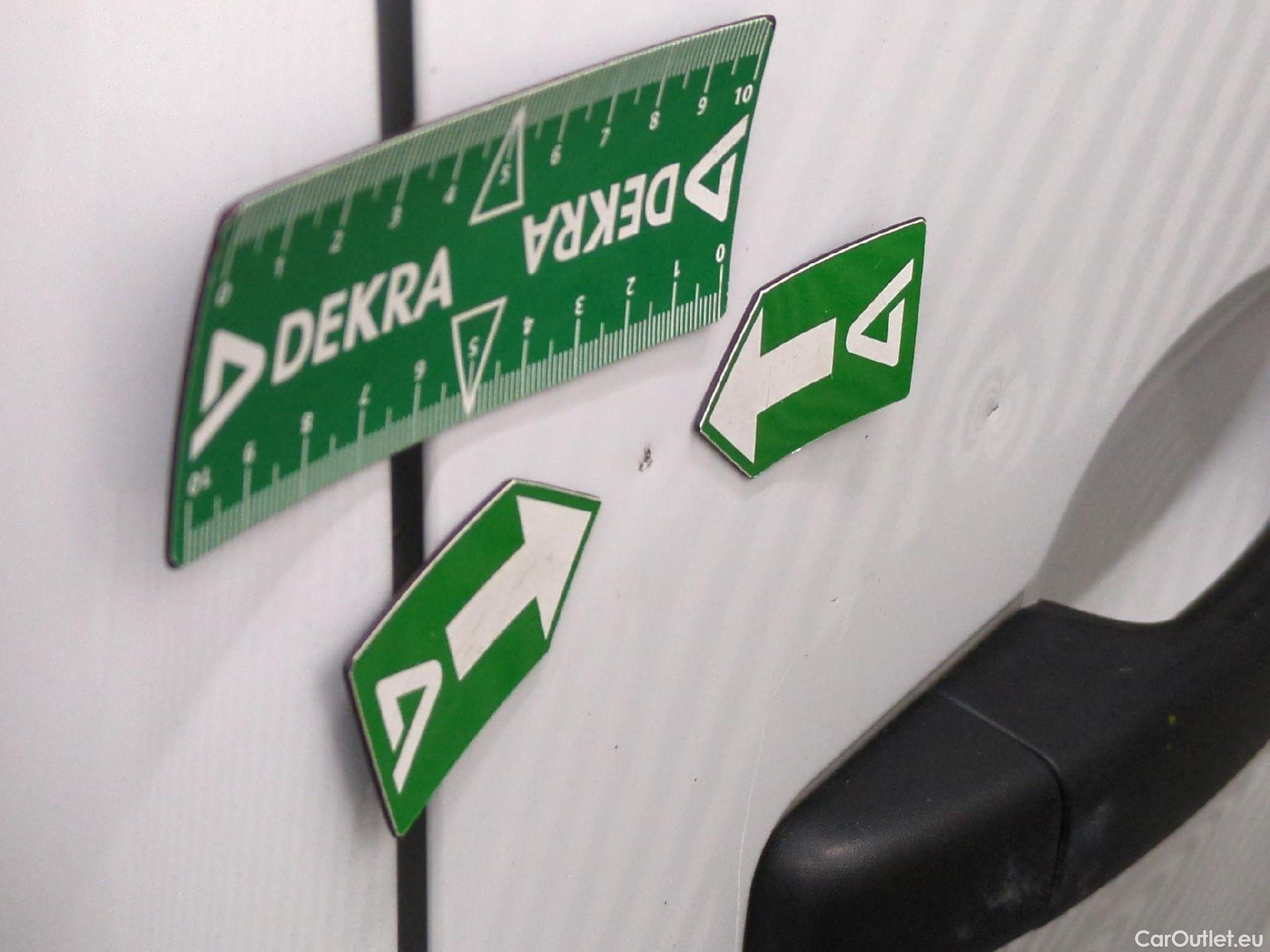  Renault  Master RENAULT  DC VU 4p Châssis double cabine DC GCf Trac F3500 L3 dCi 130 E6 #30