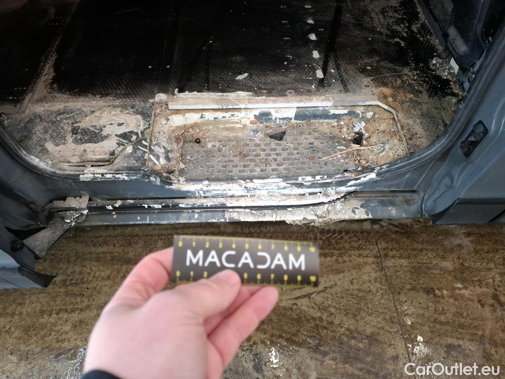  Renault  Trafic RENAULT  / 2019 / 4P / Fourgon tole FG GCF L1H1 1200 Energy dCi 145 EDC #21