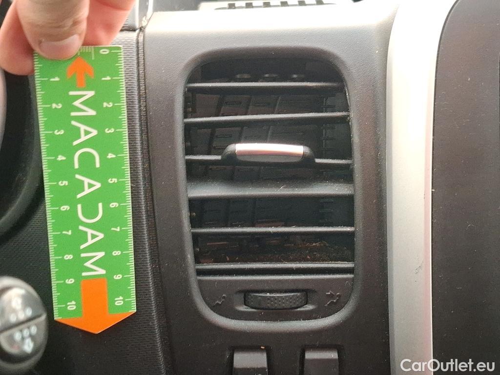  Renault  Trafic  Fourgon L1H1 1000 Confort 1.6 dCi #36