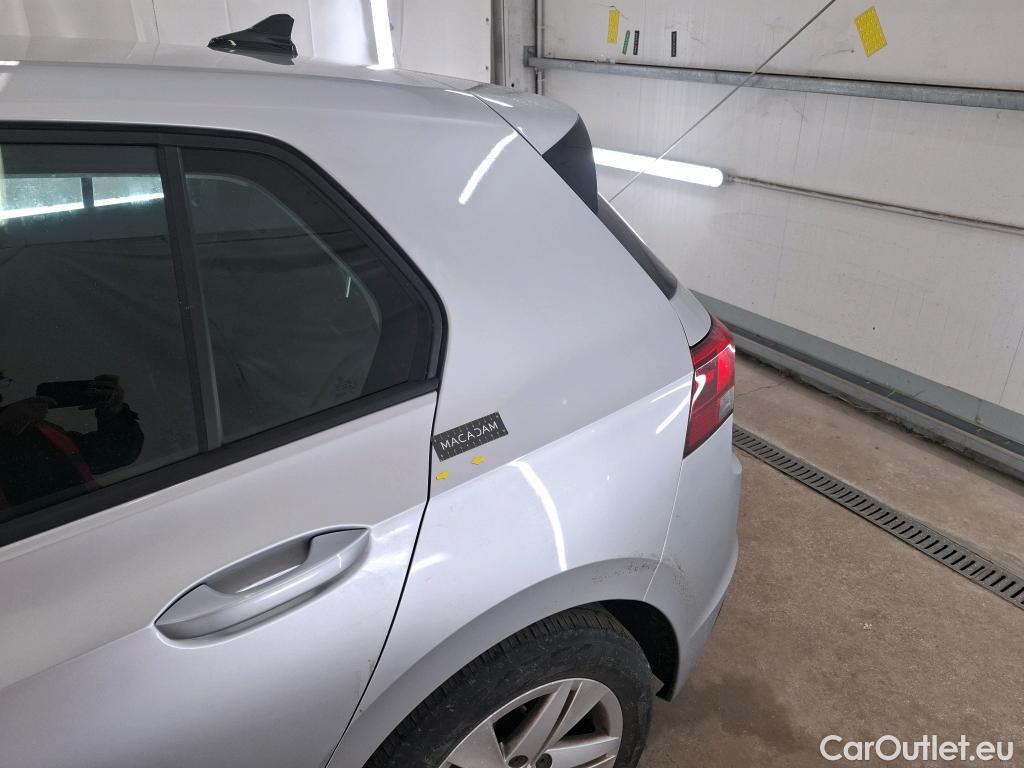  Volkswagen  Golf  VOLKSWAGEN / 2020 / 5P / Berline 1.0 eTSI OPF 110 DSG7 Life Business #26