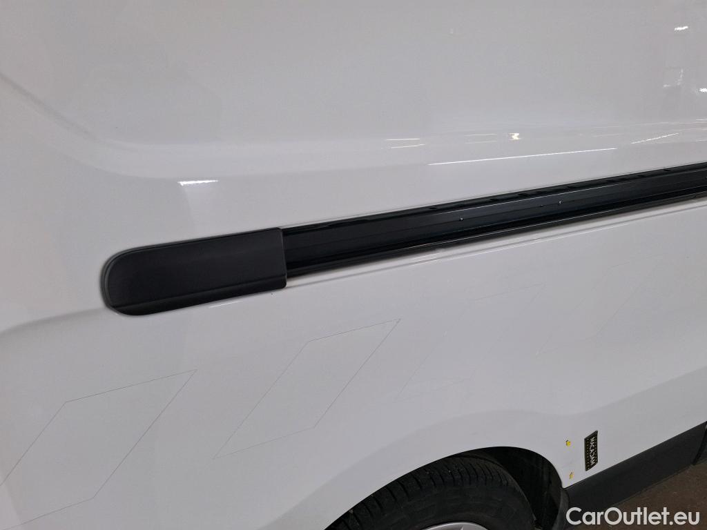  Renault  Trafic RENAULT  / 2019 / 4P / Fourgon tole NV FG GCF L2H1 1300 dCi 120 S&S #15