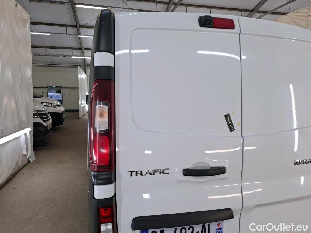  Renault  Trafic RENAULT  / 2019 / 4P / Fourgon tole NV FG GCF L2H1 1300 dCi 120 S&S #7