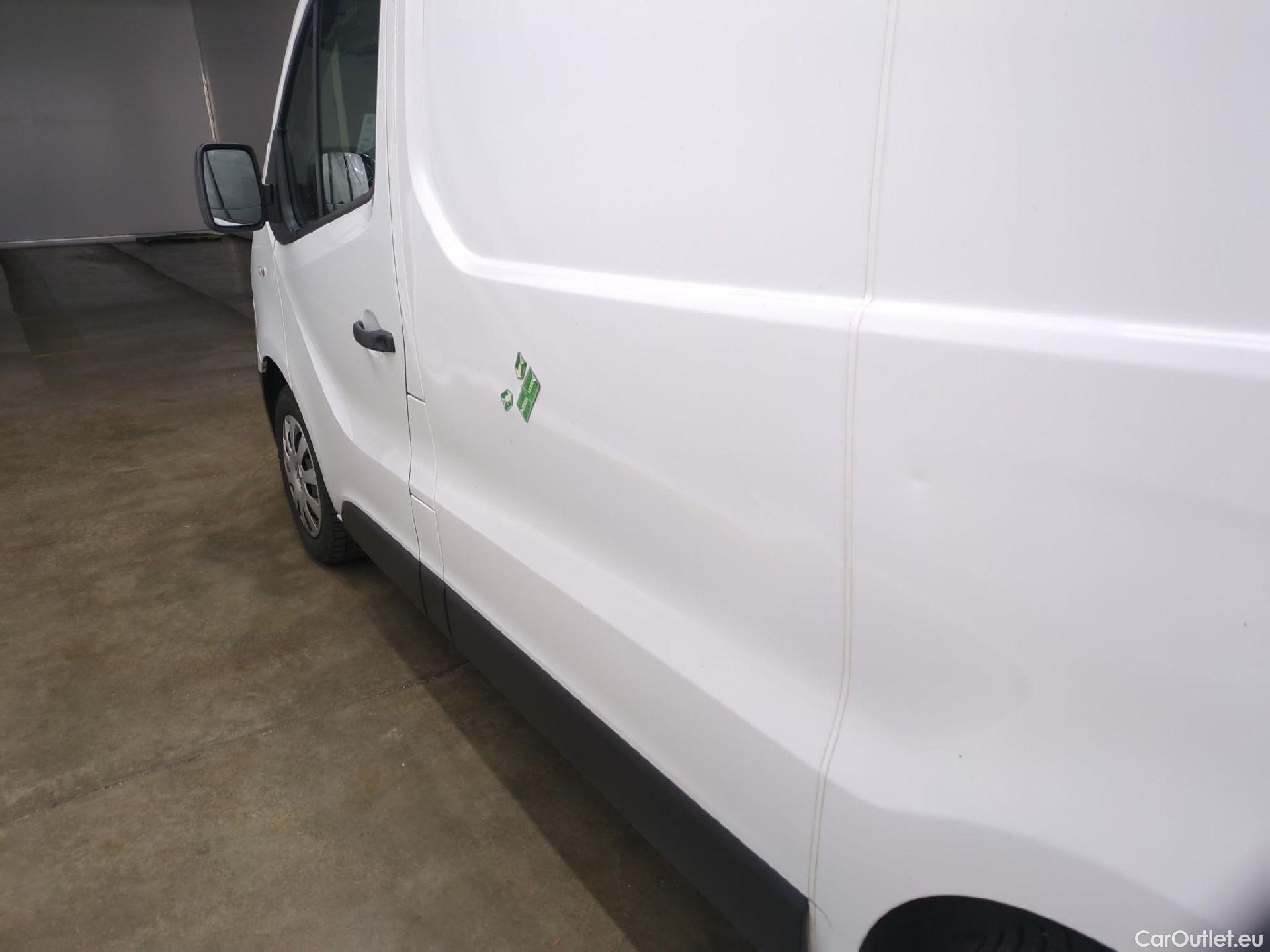  Renault  Trafic  Furgon Grand Confort L1H1 1000 1.6 dCi 120CV BVM6 E6 #22