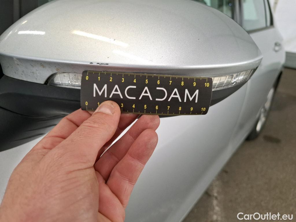  Volkswagen  Golf  VOLKSWAGEN / 2020 / 5P / Berline 1.5 eTSI OPF 150 DSG7 Life Busi 1st #30