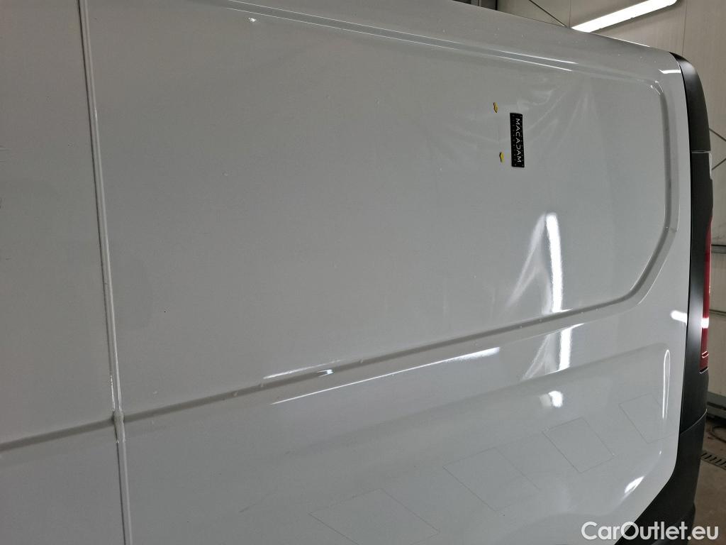  Renault  Trafic RENAULT  / 2019 / 4P / Fourgon tole NV FG GCF L2H1 1300 dCi 120 S&S #13