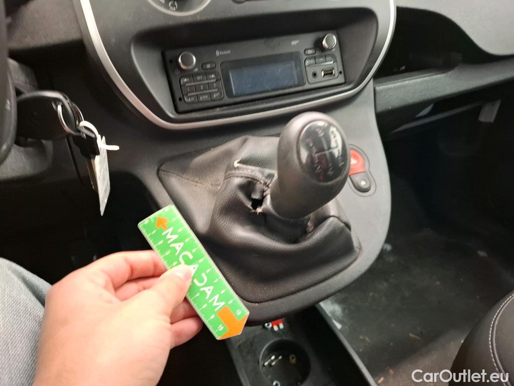  Renault  Kangoo  Express Compact Générique (L0) 1.5 dCi 75CV BVM5 E6 #34