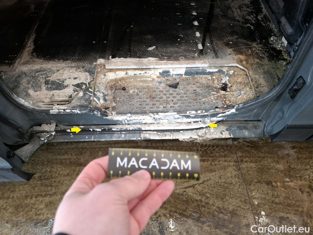  Renault  Trafic RENAULT  / 2019 / 4P / Fourgon tole FG GCF L1H1 1200 Energy dCi 145 EDC #30